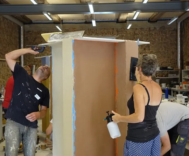 Clay plaster workshop